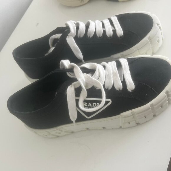 Prada Shoes - 🍋🍌Prada women's shoes